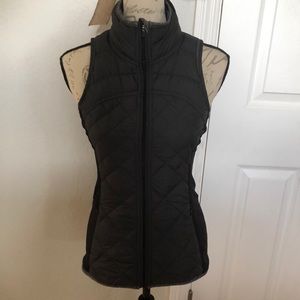 LULULEMON Down running vest size 4